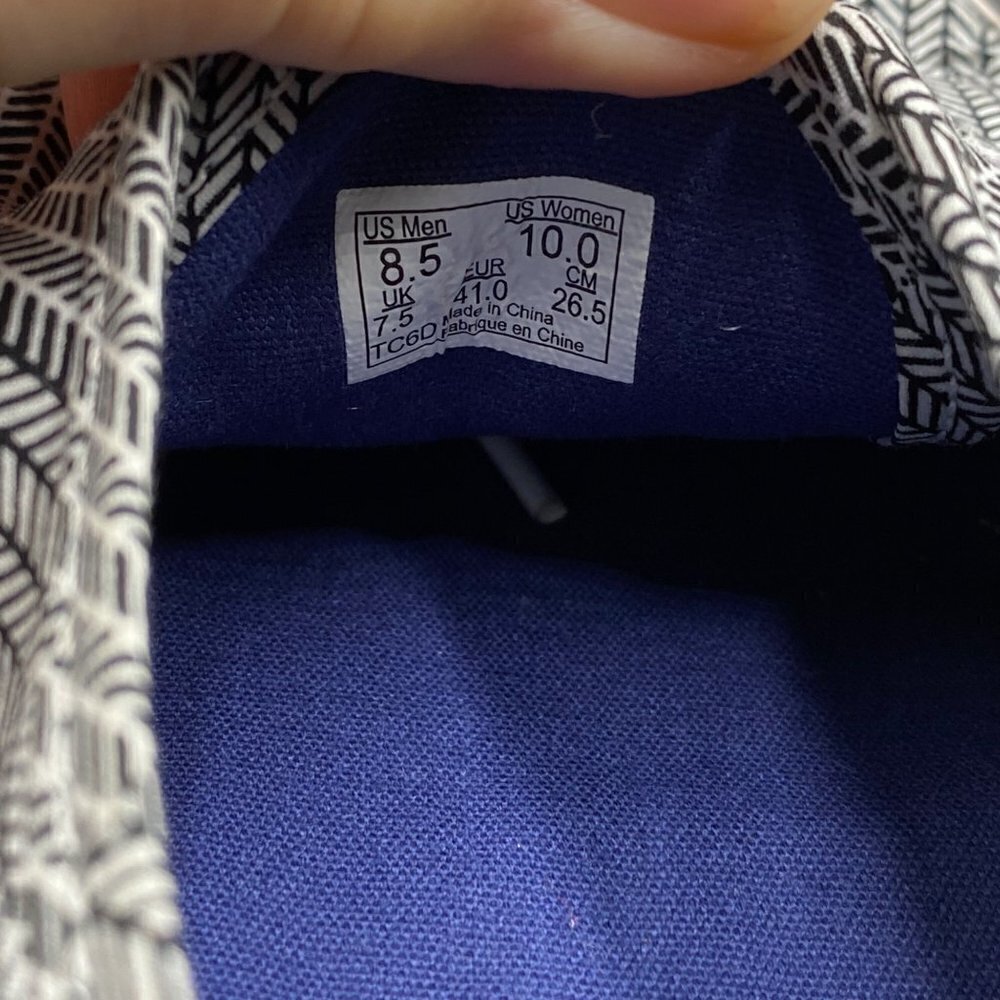 Vans Black/White Sneakers Women's Size 10 - Picture 11 of 11